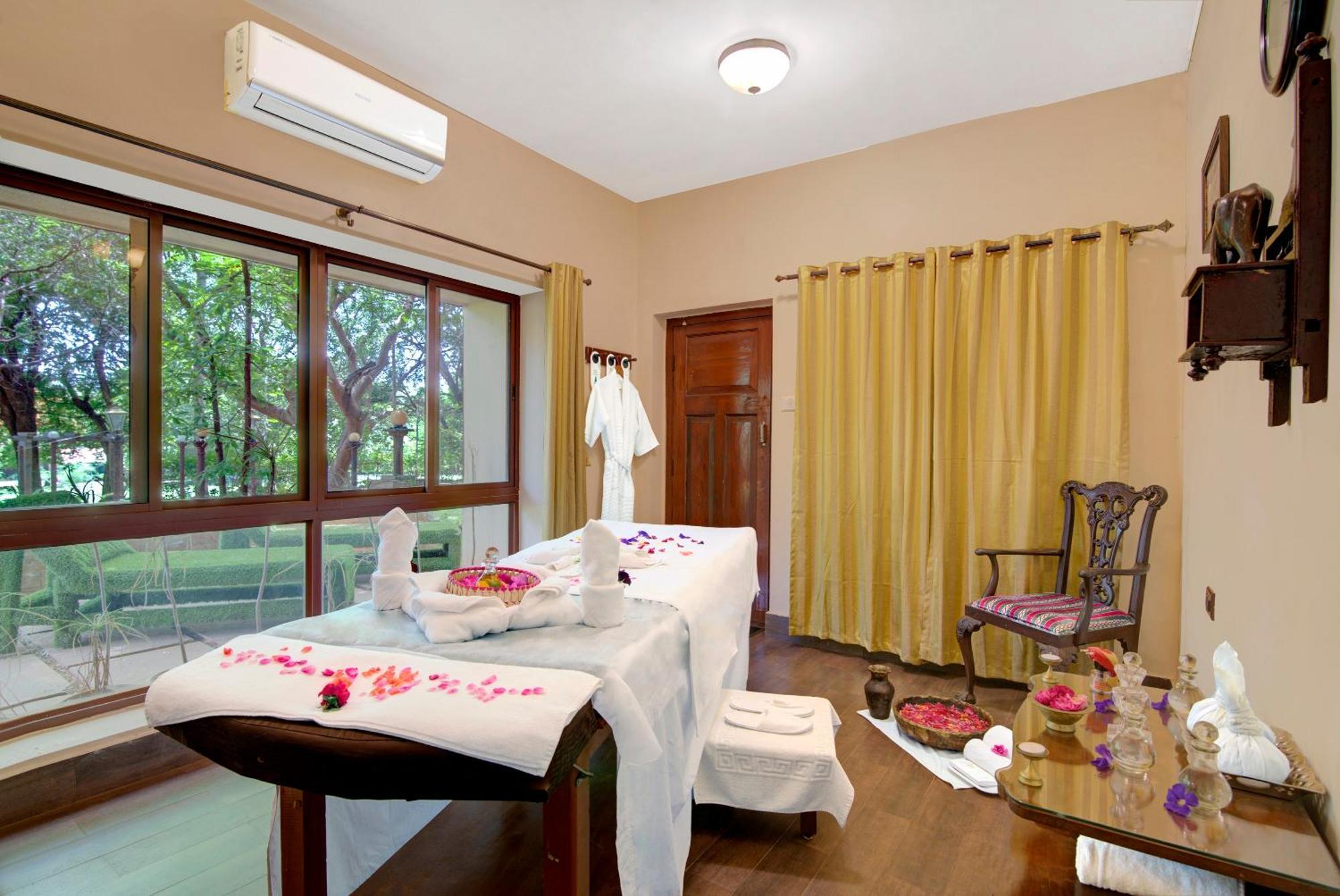 Welcomheritage Shivavilas Palace, Hampi Hospet Bagian luar foto