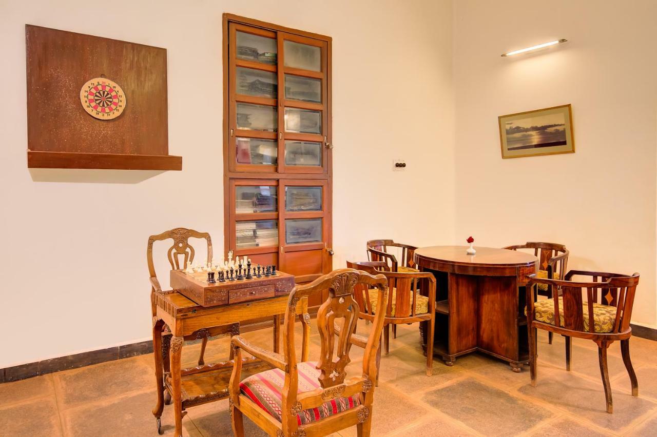 Welcomheritage Shivavilas Palace, Hampi Hospet Bagian luar foto